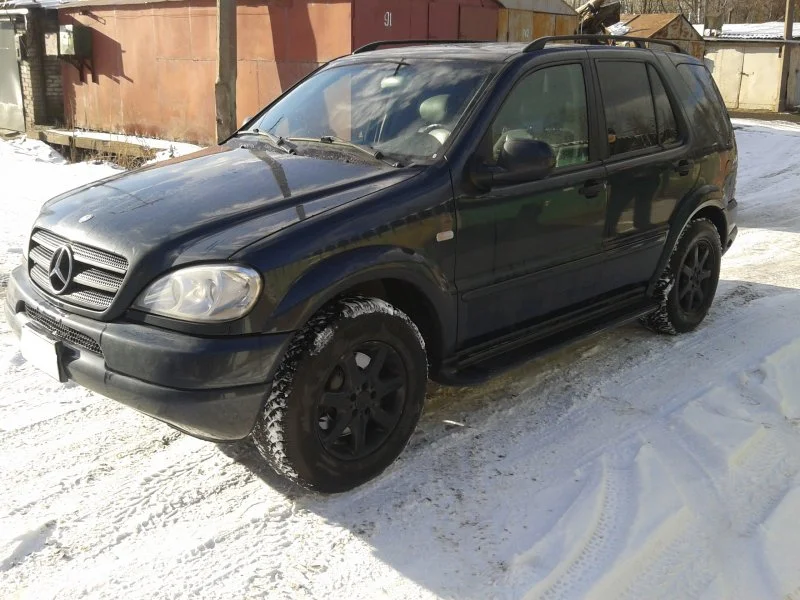 Продажа Mercedes-Benz M class 4.3 (275Hp) (113.942) 4WD AT по запчастям