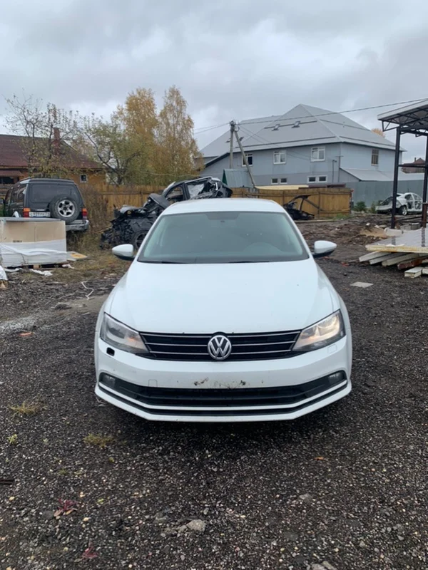 Продажа Volkswagen Jetta 1.6 (110Hp) (CWVA) FWD AT по запчастям