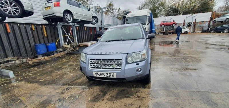 Продажа Land Rover Freelander 2.2D (160Hp) (224DT) 4WD AT по запчастям