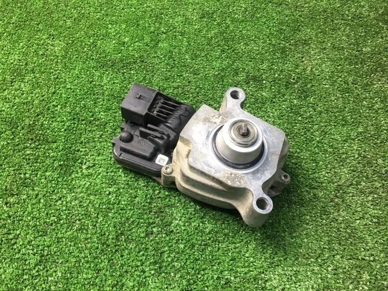 Серводвигатель раздатки BMW X6 50iX 2012 E71