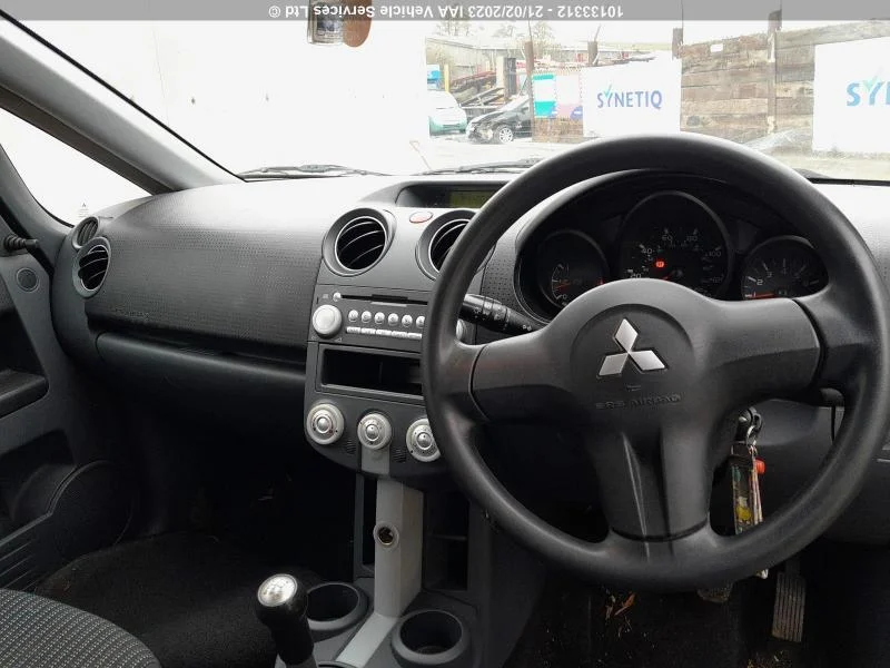 Продажа Mitsubishi Colt 1.3 (95Hp) (4A90) FWD MT по запчастям