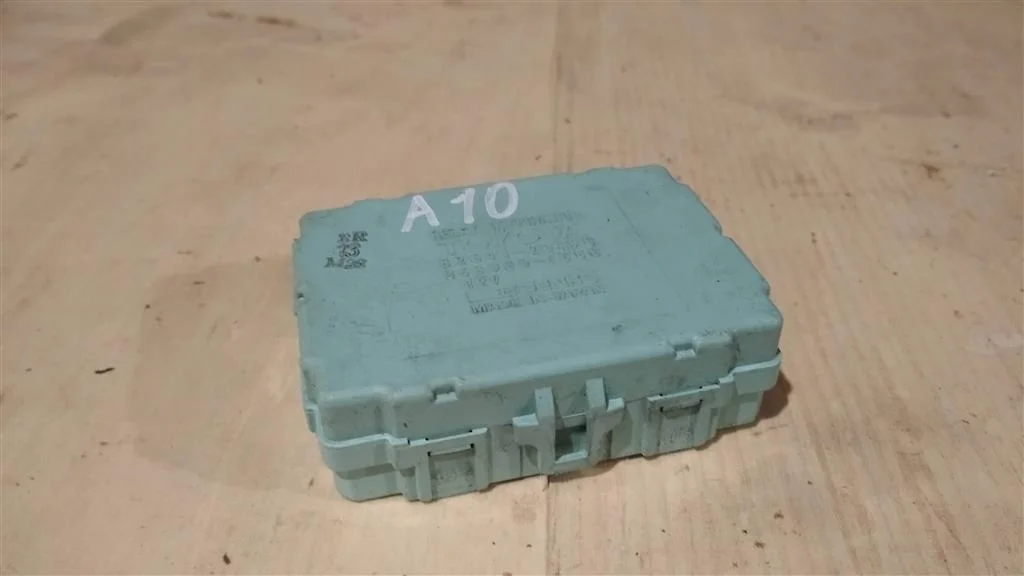 Б.у. блок комфорта TOYOTA RAV4 SXA10 TOYOTA RAV4 SXA10