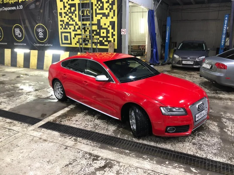 Продажа Audi A5 2.0 (211Hp) (CDNC,CAEB) 4WD AT по запчастям