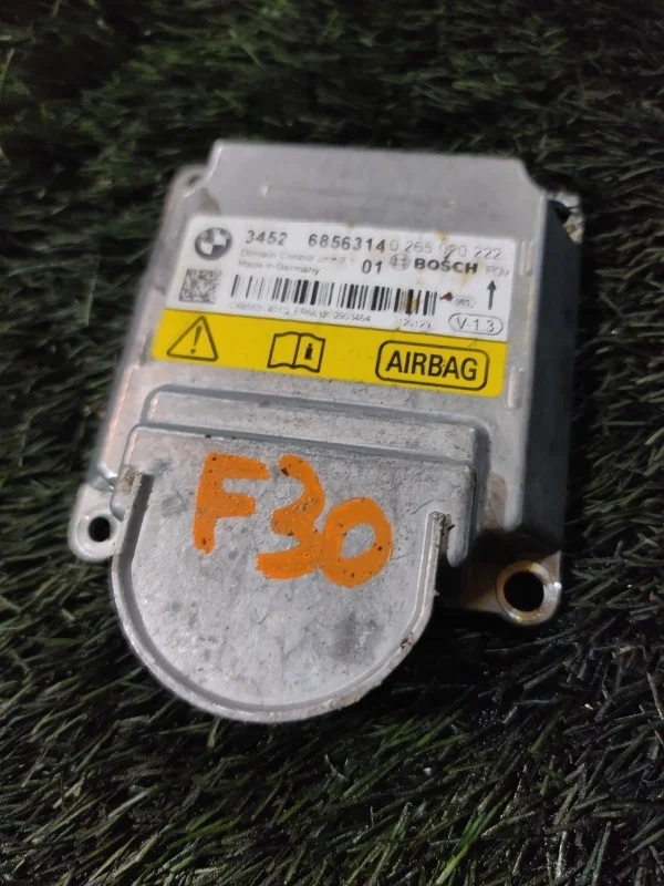 Блок airbag BMW F30