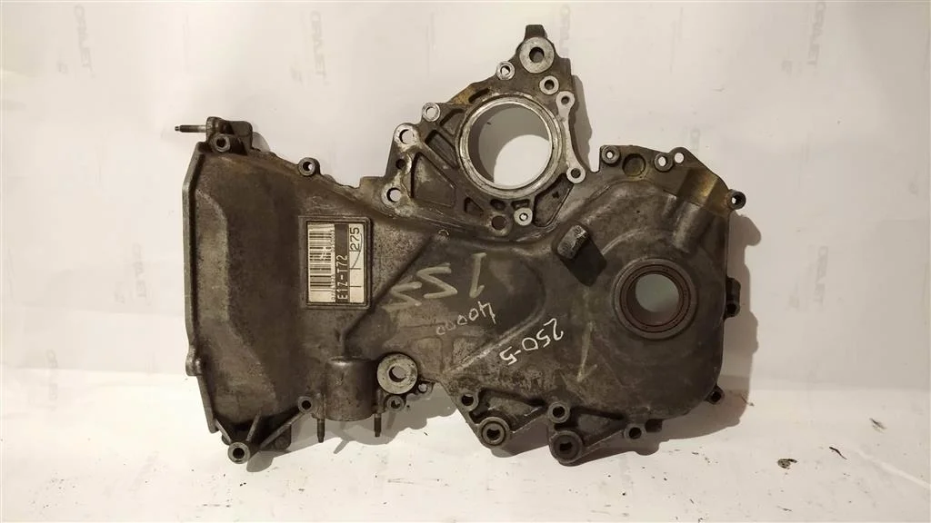 Б.у. крышка грм TOYOTA AVENSIS ZZT251 TOYOTA AVENSIS ZZT251