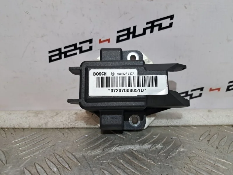Датчик ускорения Audi A6 Allroad 2001 4B0907637A C5 2.7