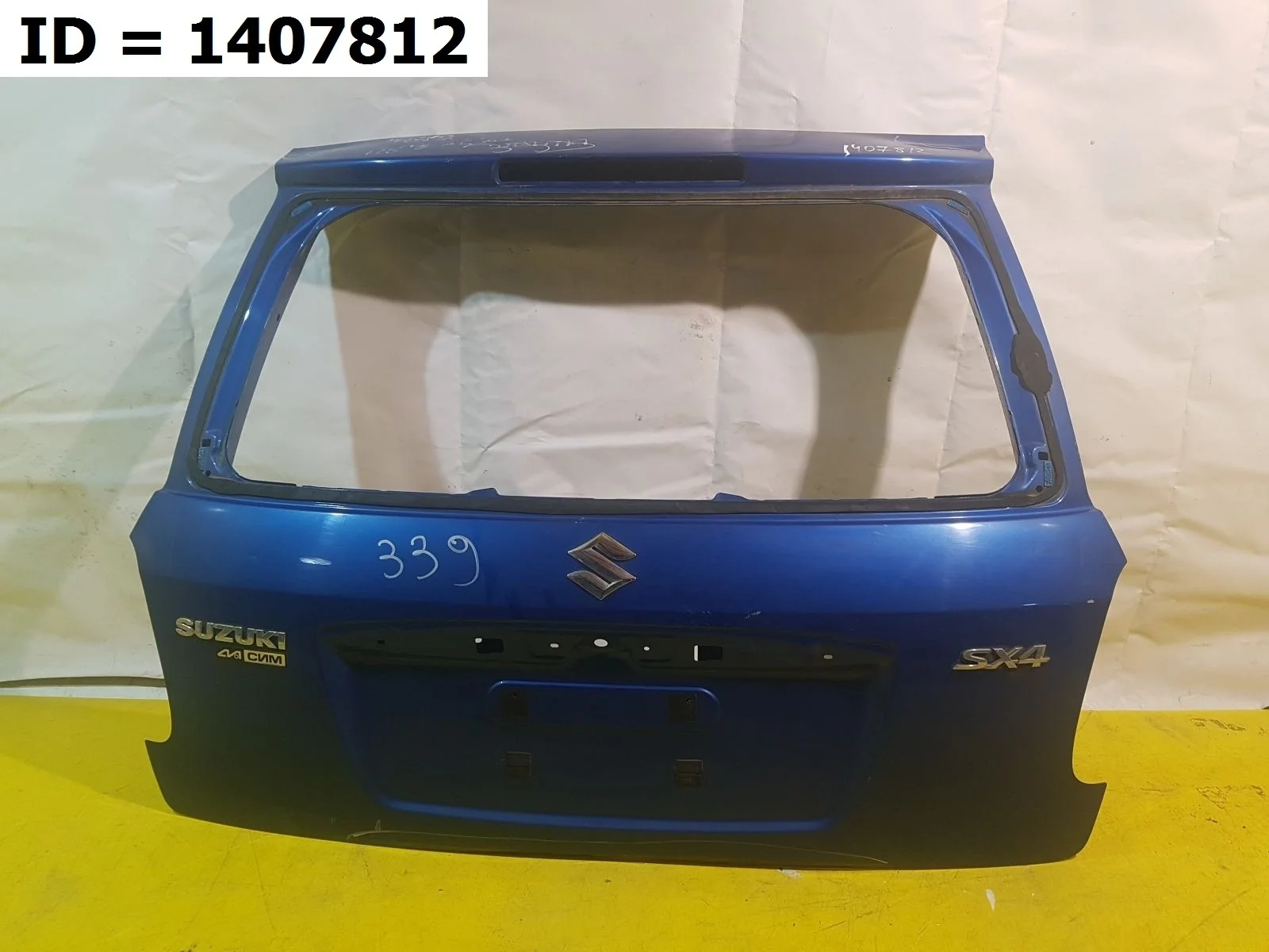 Дверь багажника Suzuki SX4