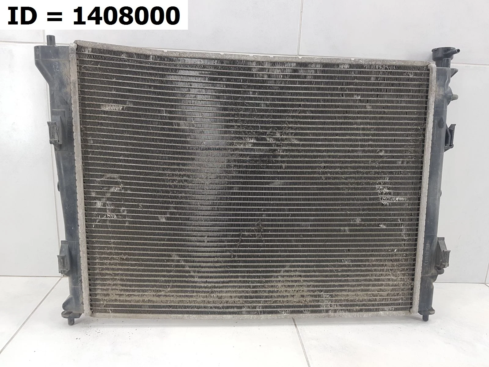 Радиатор охлаждения двигателя Hyundai Elantra