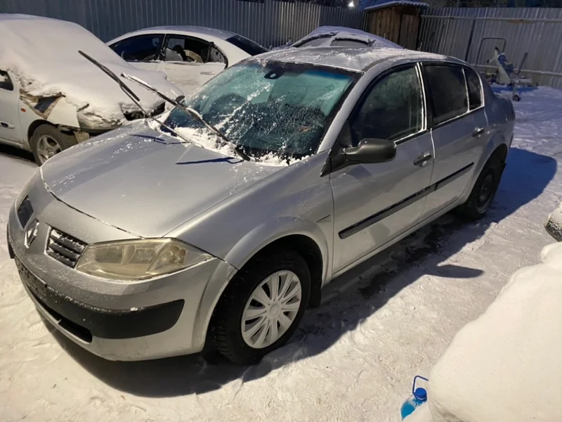 Продажа Renault Megane 1.6 (113Hp) (K4M 760) FWD MT по запчастям