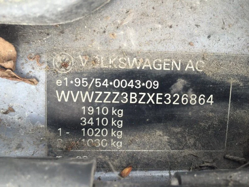 Продажа Volkswagen Passat 2.8 (193Hp) (AQD) 4WD AT по запчастям