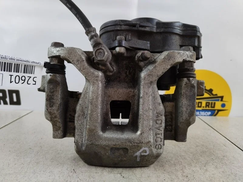 Суппорт тормозной Lexus NX300 2021 AYZ15