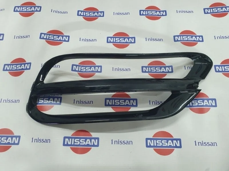 Накладка бампера Nissan 08.04.2023 86657F1500, задняя левая