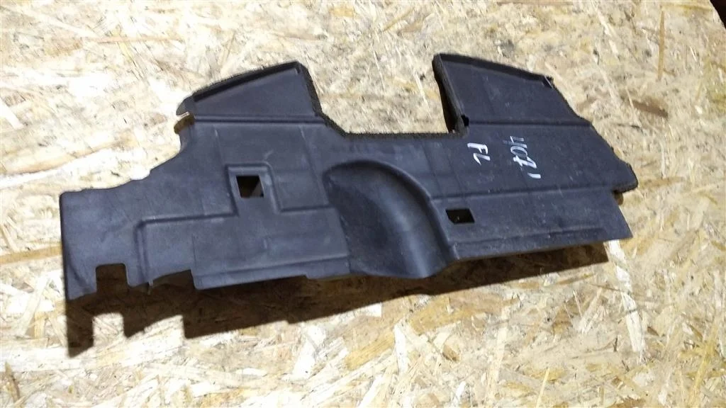 Б.у. дефлектор радиатора TOYOTA CAMRY V40 ACV40 TOYOTA CAMRY V40 ACV40