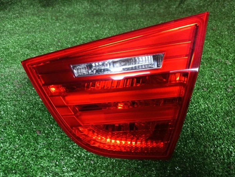 Задний фонарь BMW E90