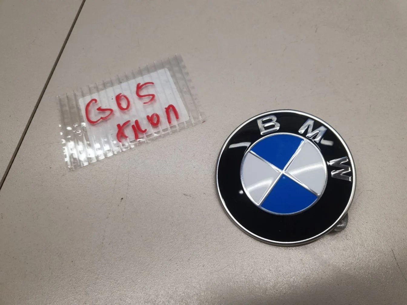 Эмблема двери багажника для BMW X7 G07 2018-
