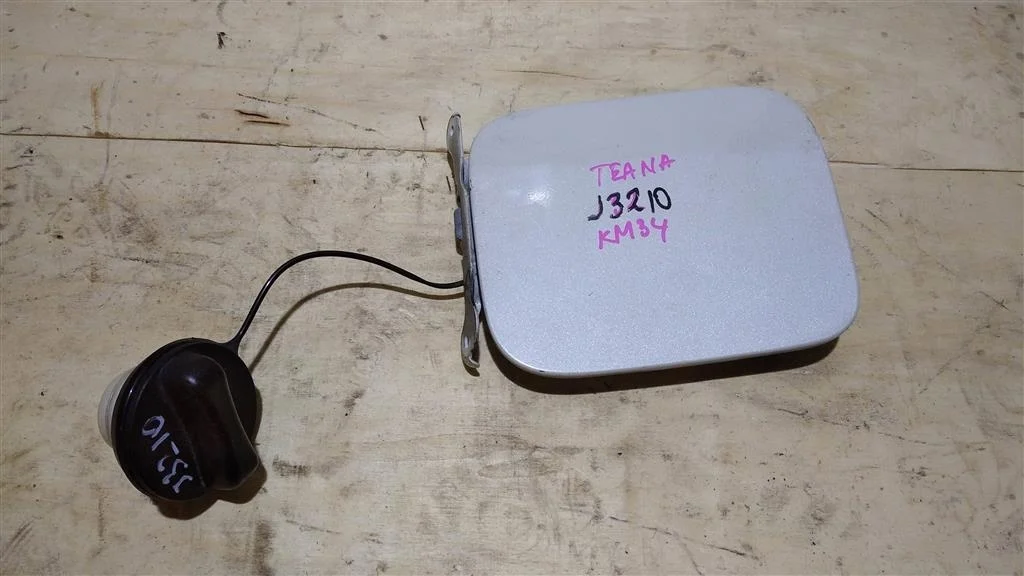 Б.у. лючок бензобака NISSAN TEANA J32 NISSAN TEANA J32