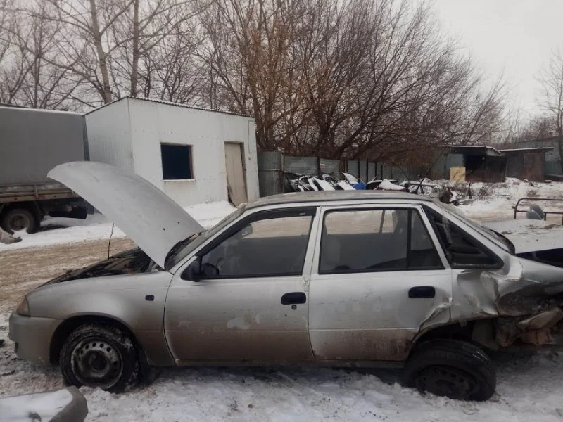 Продажа Daewoo Nexia 1.6 (109Hp) (F16D3) FWD MT по запчастям