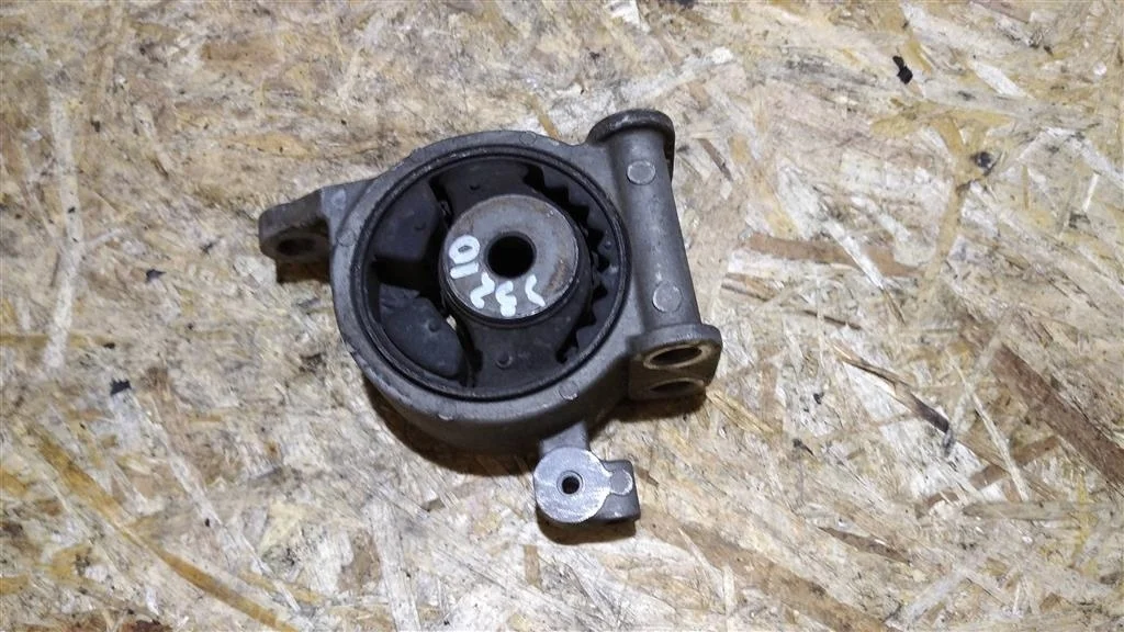 Б.у. опора двигателя NISSAN TEANA J32 NISSAN TEANA J32