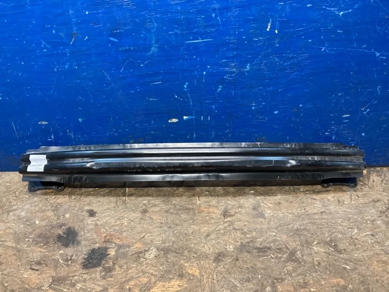 Усилитель бампера Volkswagen Golf 6 2008-2013 5K0807305A, задний