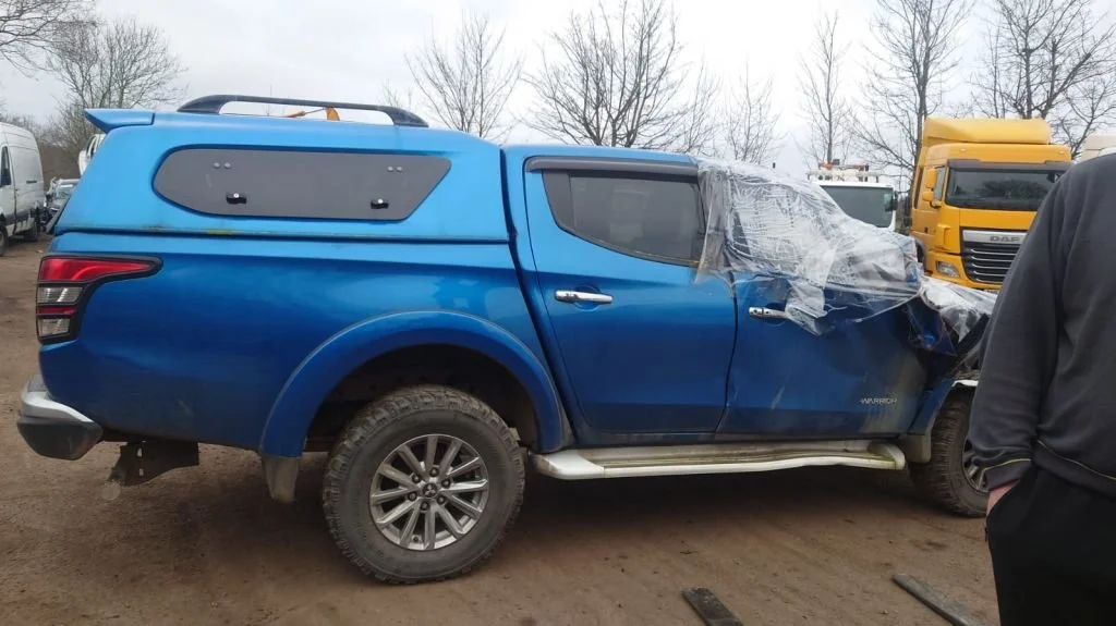 Продажа Mitsubishi L200 2.4D (154Hp) (4N15) 4WD AT по запчастям