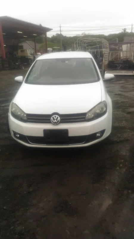 Продажа Volkswagen Golf 1.4 (122Hp) (CAXA) FWD AT по запчастям