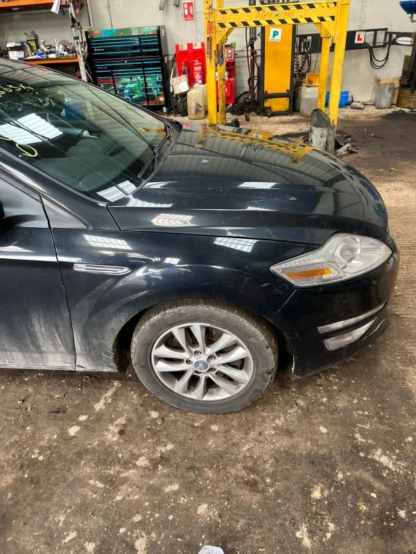 Продажа Ford Mondeo 2.0D (115Hp) (T1BA) FWD MT по запчастям