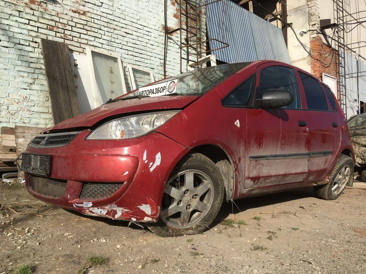 Продажа Mitsubishi Colt 1.3 (95Hp) (4A90) FWD AT по запчастям