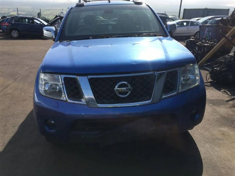 Продажа Nissan Navara 2.5D (190Hp) (YD25DDTI) 4WD MT по запчастям