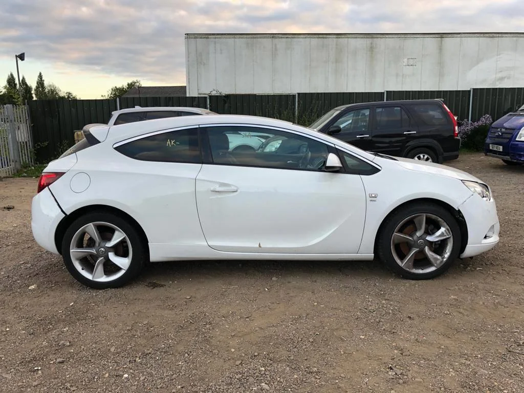 Продажа Opel Astra 1.4 (140Hp) (A14NET) FWD AT по запчастям