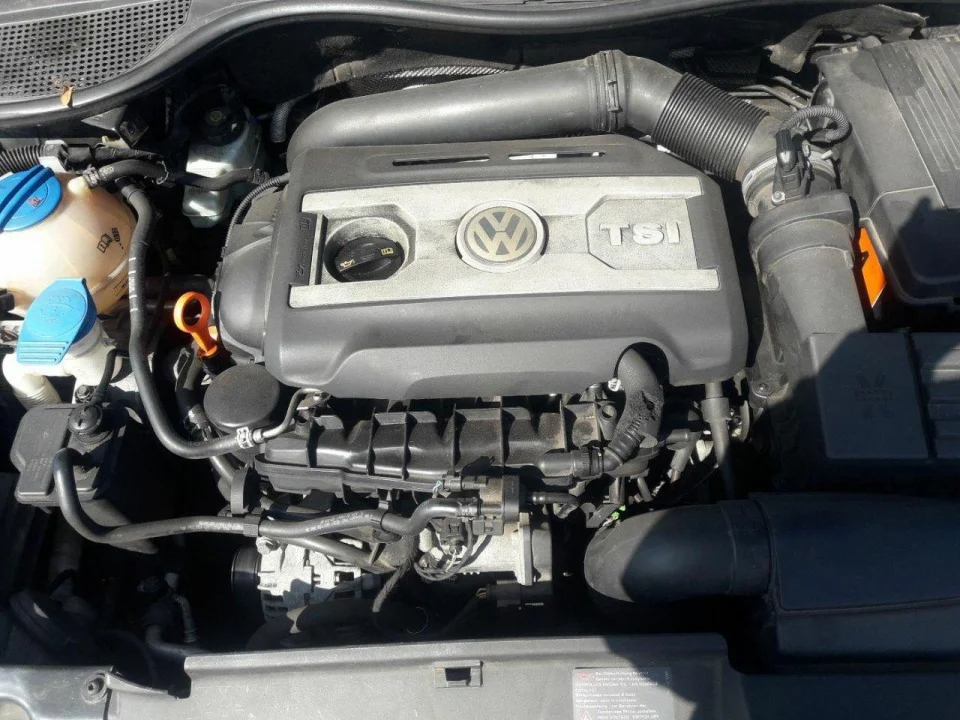 Продажа Volkswagen Scirocco 2.0 (200Hp) (CAWB) FWD AT по запчастям