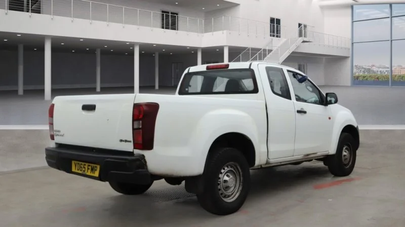 Продажа Isuzu D-Max 2.5D (136Hp) (4JK1) 4WD MT по запчастям