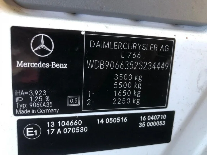 Продажа Mercedes-Benz Sprinter 2.1D (150Hp) (646.986) RWD MT по запчастям