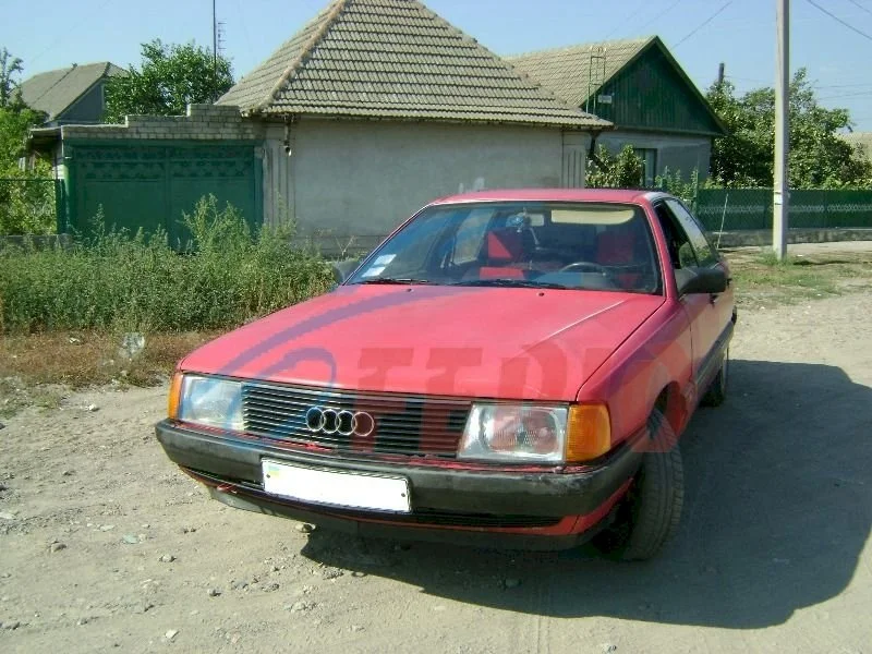 Продажа Audi 100 1.8 (75Hp) (DR) FWD MT по запчастям