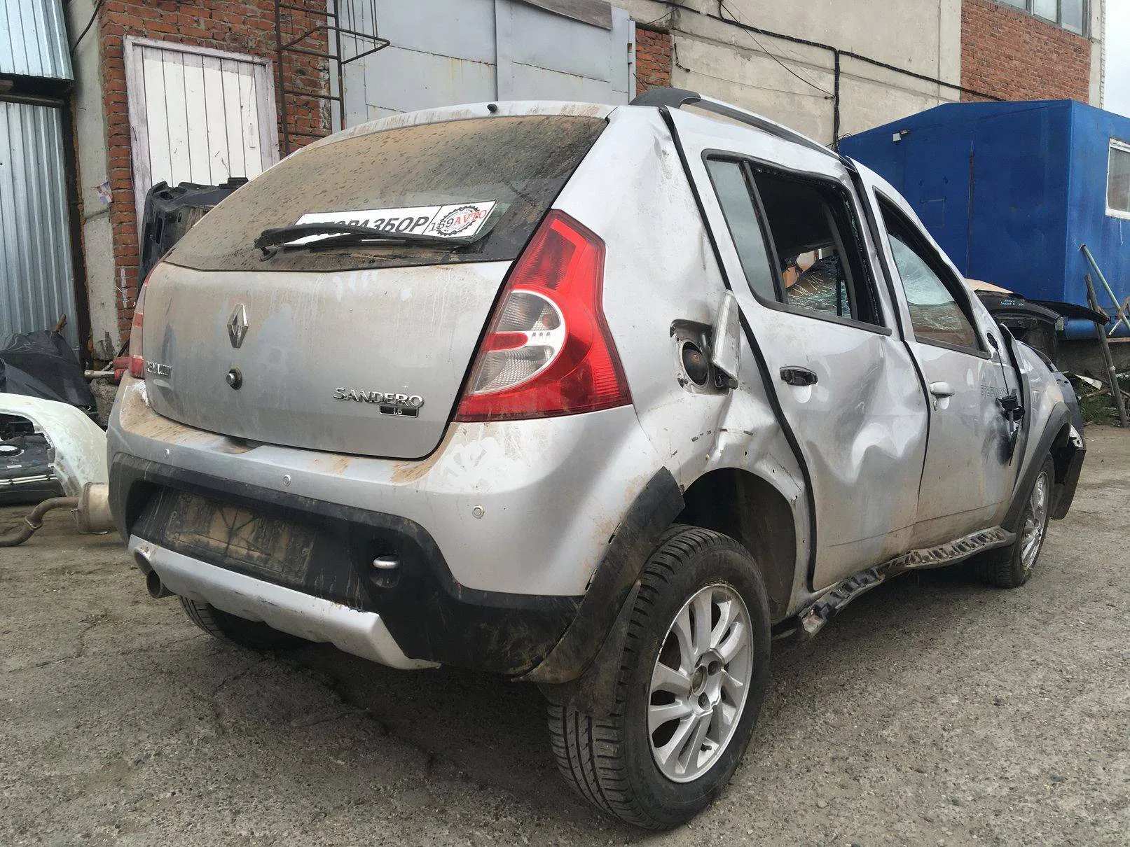 Продажа Renault Sandero Stepway 1.6 (84Hp) (K7M710) FWD MT по запчастям