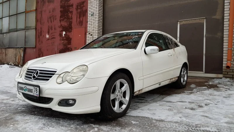 Продажа Mercedes-Benz C class 1.8 (143Hp) (271.946) RWD AT по запчастям