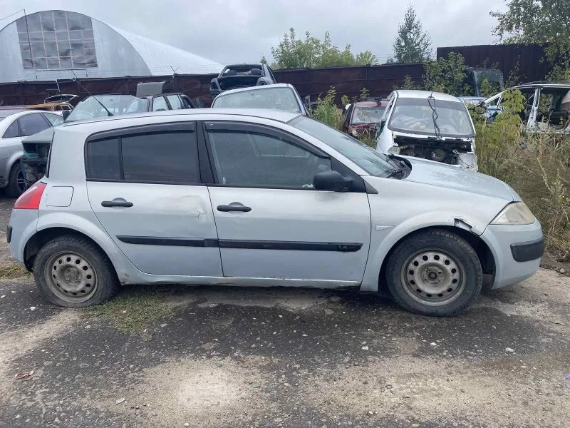 Продажа Renault Megane 1.4 (100Hp) (K4J 750) FWD MT по запчастям