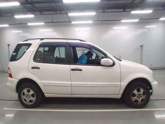 Продажа Mercedes-Benz M class 3.7 (235Hp) (112.970) 4WD AT по запчастям