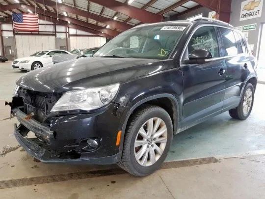 Продажа Volkswagen Tiguan 2.0 (200Hp) (CCTA) 4WD AT по запчастям