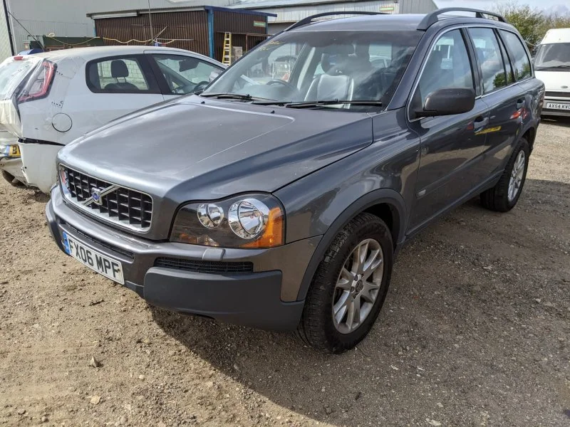 Продажа Volvo XC90 2.4D (185Hp) (D5244T4) 4WD AT по запчастям