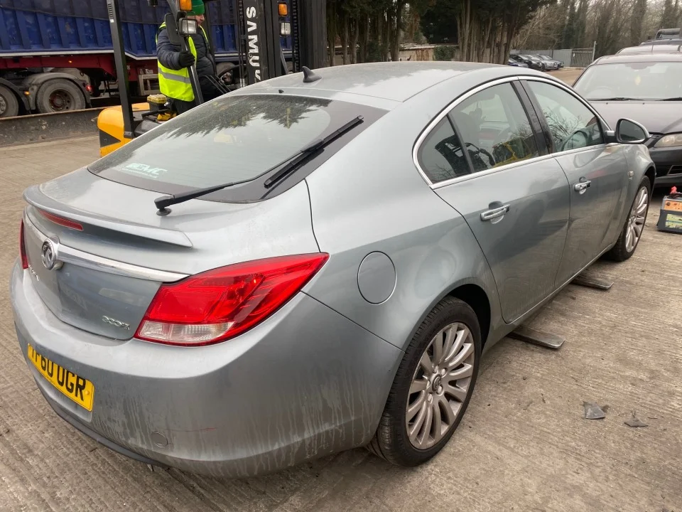 Продажа Opel Insignia 2.0D (160Hp) (A20DTH) FWD AT по запчастям