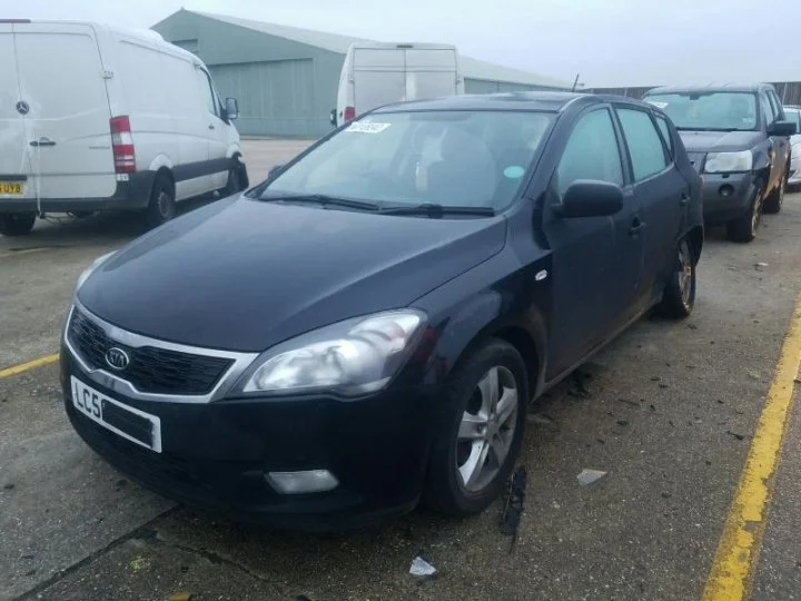 Продажа Kia Ceed 1.6 (123Hp) (G4FC) FWD MT по запчастям