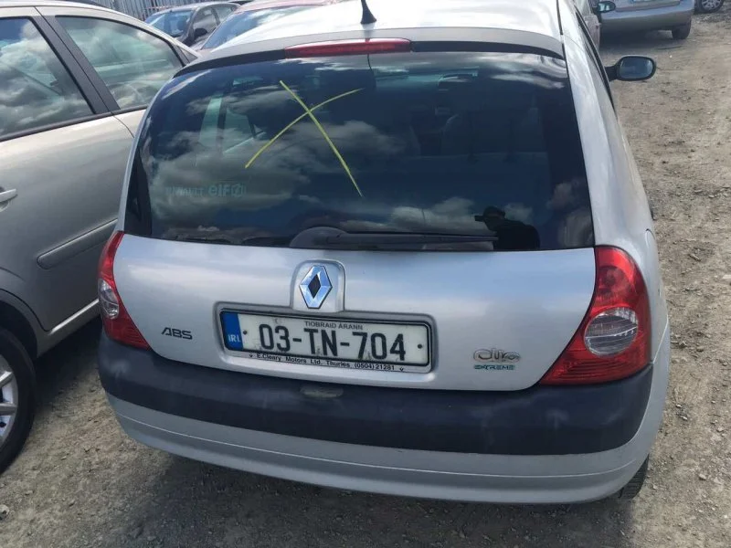 Продажа Renault Clio 1.4 (75Hp) (E7J 780) FWD AT по запчастям