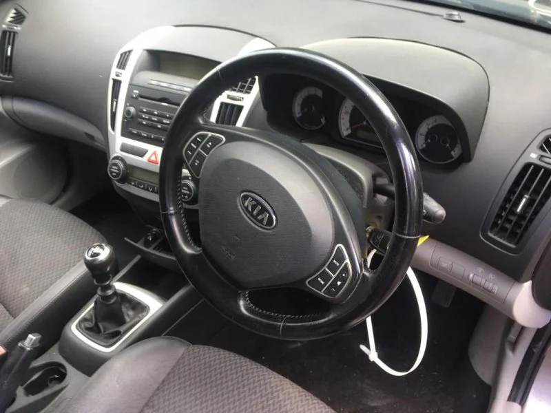 Продажа Kia Ceed 1.6 (115Hp) (G4FC) FWD MT по запчастям