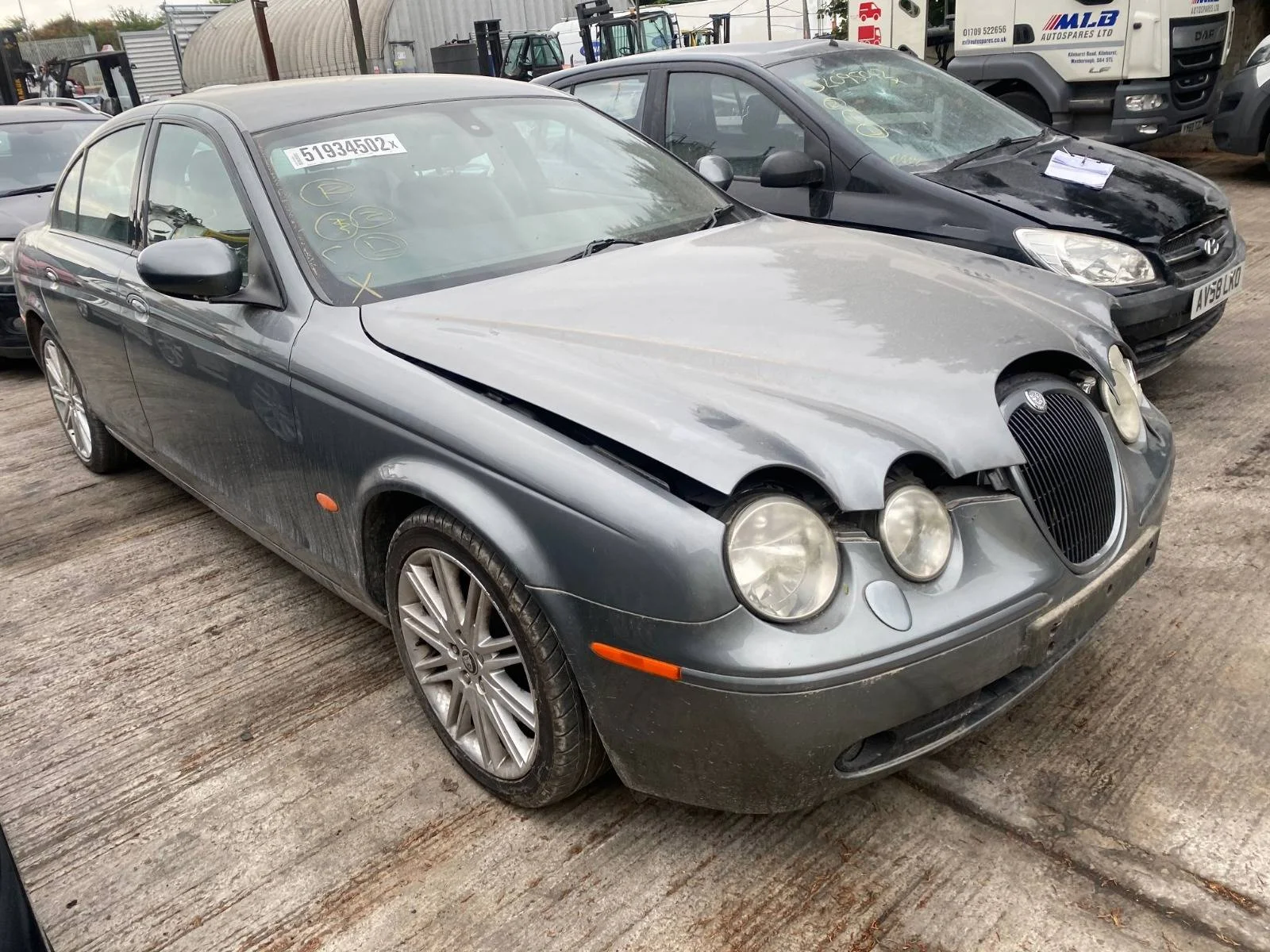 Продажа Jaguar S Type 2.7D (207Hp) (276DT (AJ-V6D)) RWD AT по запчастям