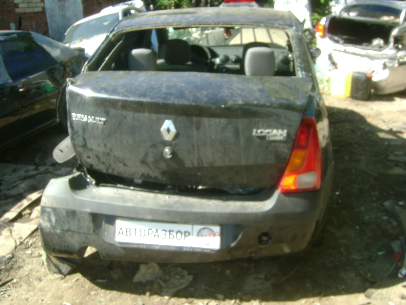 Продажа Renault Logan 1.6 (84Hp) (K7M 710) FWD MT по запчастям