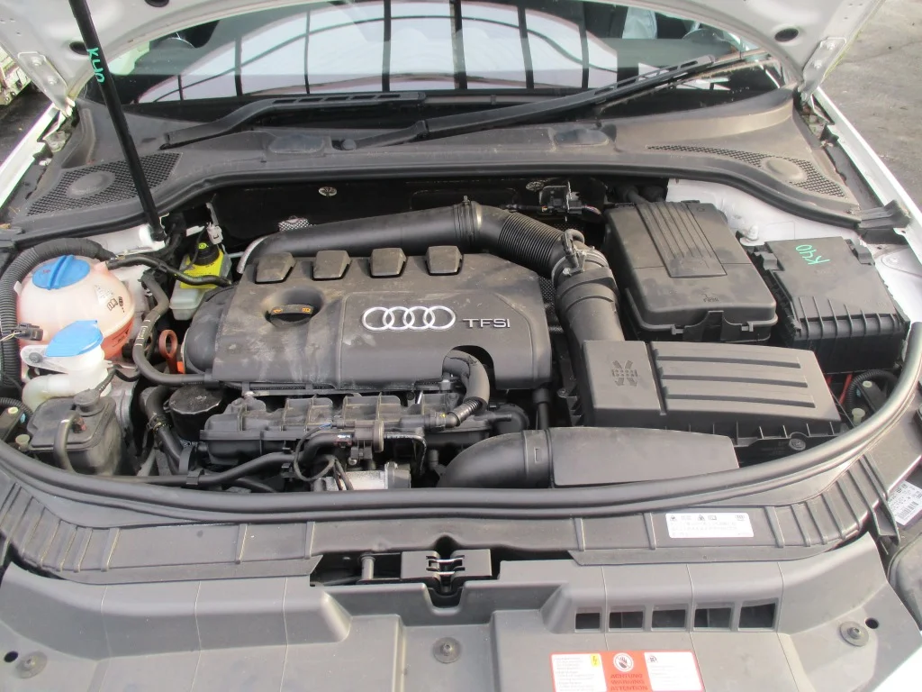 Продажа Audi A3 1.6 (102Hp) (BSE) FWD AT по запчастям