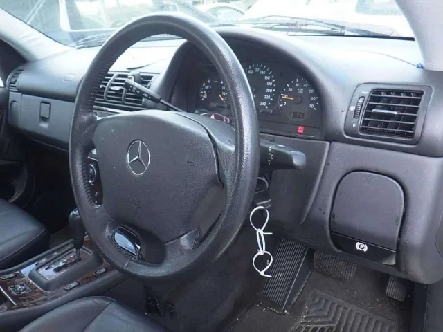 Продажа Mercedes-Benz M class 3.7 (235Hp) (112.970) 4WD AT по запчастям