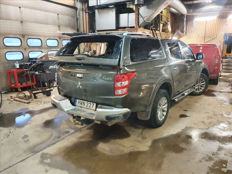 Продажа Mitsubishi L200 2.4D (154Hp) (4N15) 4WD MT по запчастям