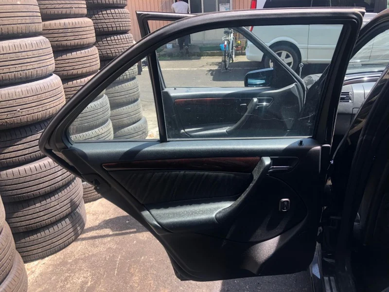Продажа Mercedes-Benz C class 2.8 (197Hp) (112.920) RWD AT по запчастям