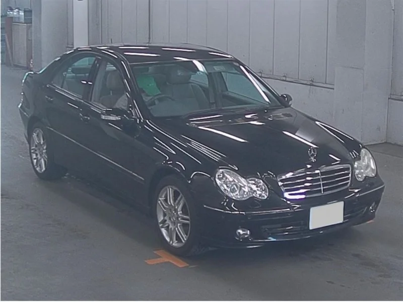 Продажа Mercedes-Benz C class 2.5 (204Hp) (272.920) RWD AT по запчастям